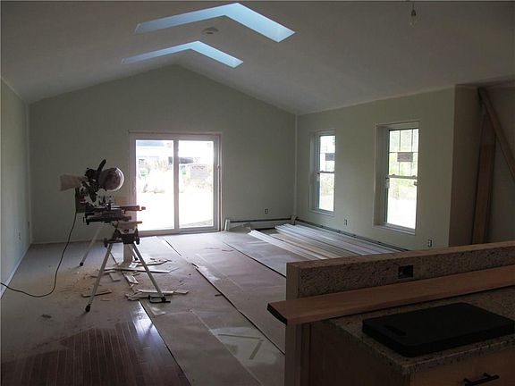 5th image of 22 Tanager Lane #10