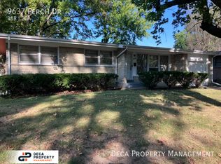 9637 Perch Dr, Saint Louis, MO 63136