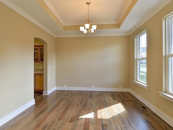 3rd image of 637 Beamon Dr #L782