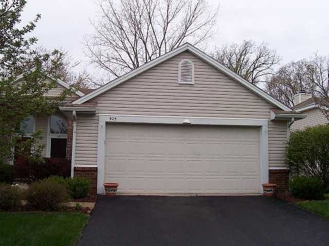 1st image of 925 Shadow Ln #925