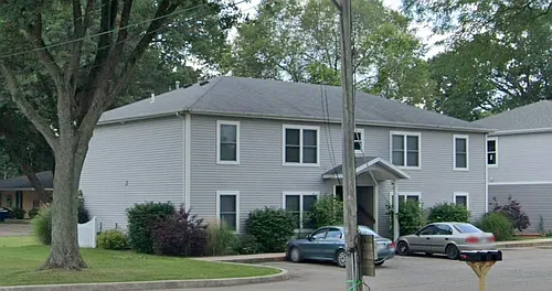 625 Simpson Avenue Photo 1