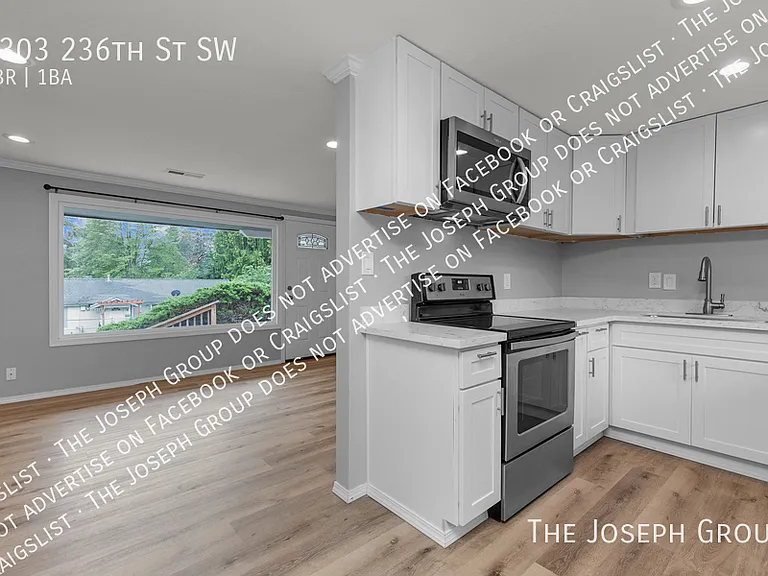 5303 236th St SW — Photo 8
