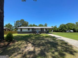 126 Plover Rd, Cochran, GA 31014
