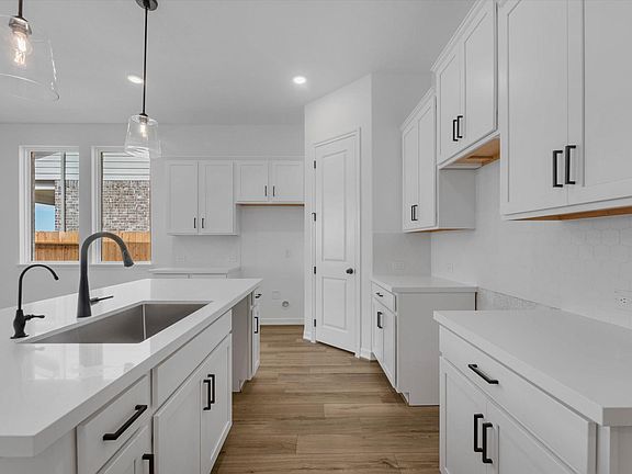 4th image of 30911 Newcomb Landing Ln