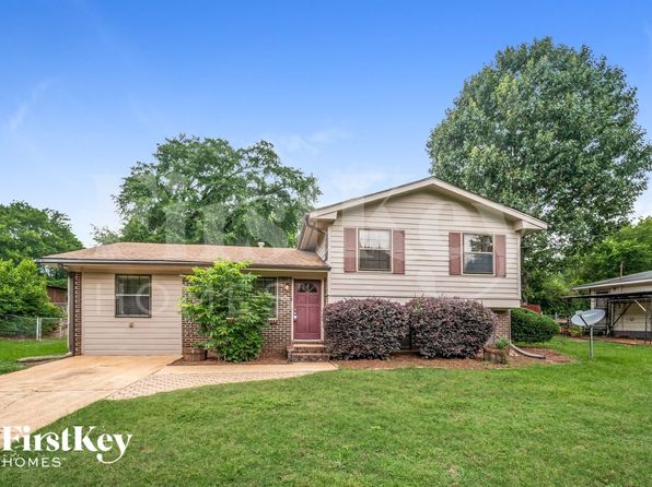 1326 Potter Ave