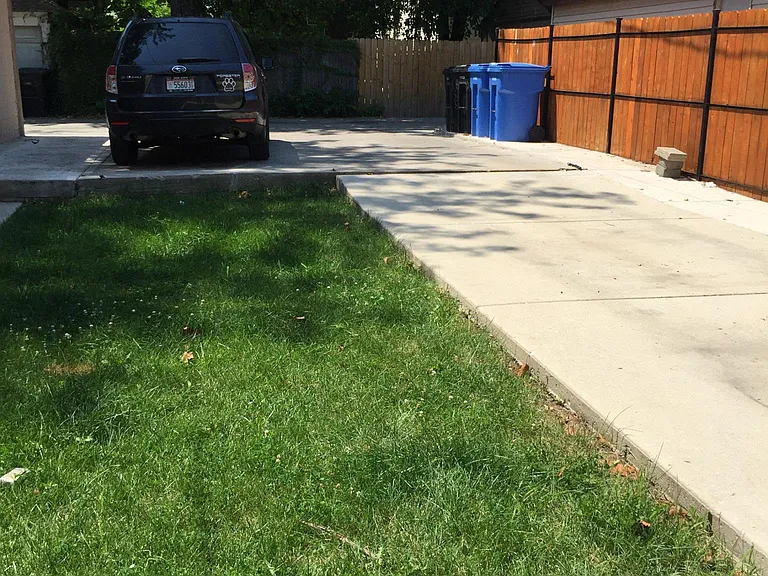 2150 N Kenneth Ave — Photo 51