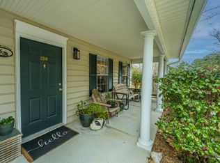 3200 Queensgate Way, Mount Pleasant, SC 29466