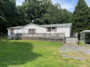 321 Homesley Rd, Mount Holly, NC 28120