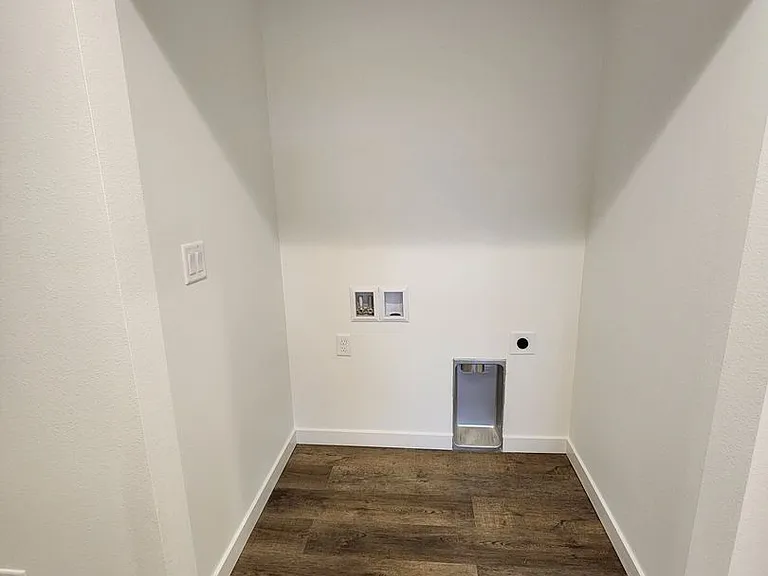 1010 Peach Rd — Photo 11