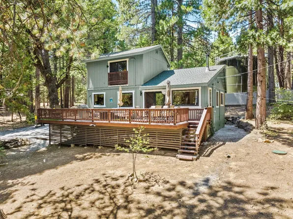 2953 Navajo Dr, Arnold, CA 95223