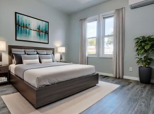 23-77 36th St #2F, Astoria, NY 11105