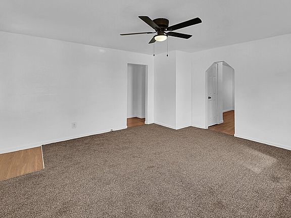 5th image of 927 Oakwood Ave