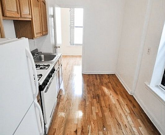 4th image of 557 W 149th St APT 9