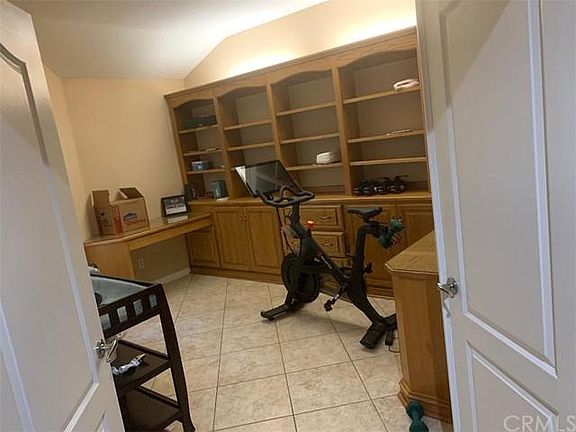 3rd image of 1394 Upland Hills Dr #S