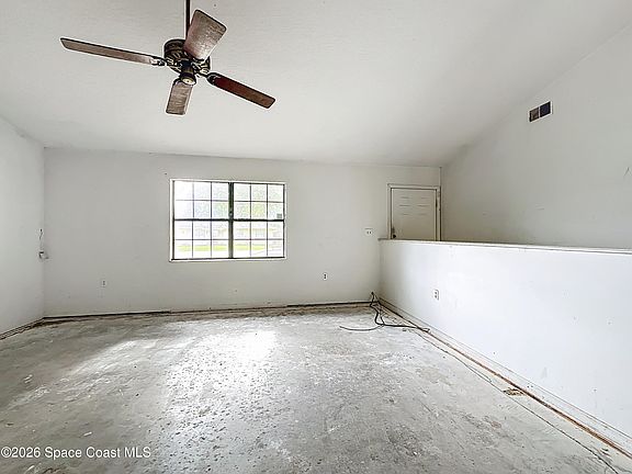5th image of 6050 Alden Ave