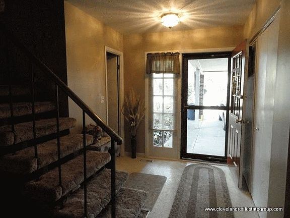 3rd image of 9262 Fernwood Dr #9262