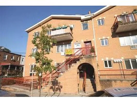 Sold by Maximillion Realty, Inc. | media 6