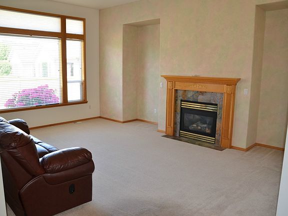2nd image of 15508 148th Avenue Ct E
