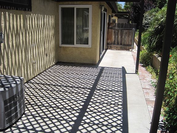 5th image of 75 3rd Ave Unit 23