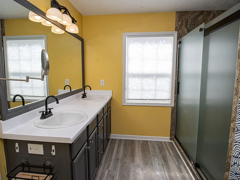 1473 Legion Dr — Photo 30