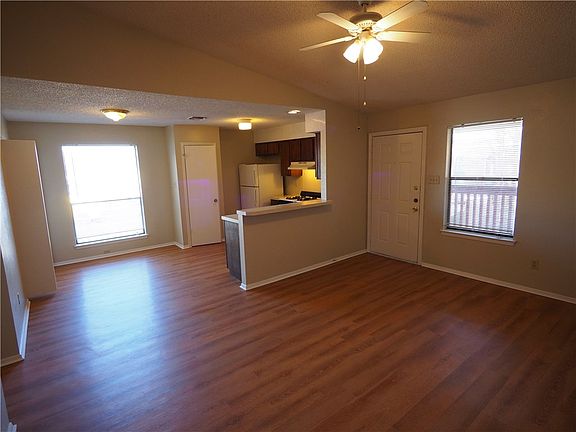 4th image of 11300 Nicole Cv APT D