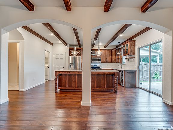 5th image of 6308 Parsley Hl