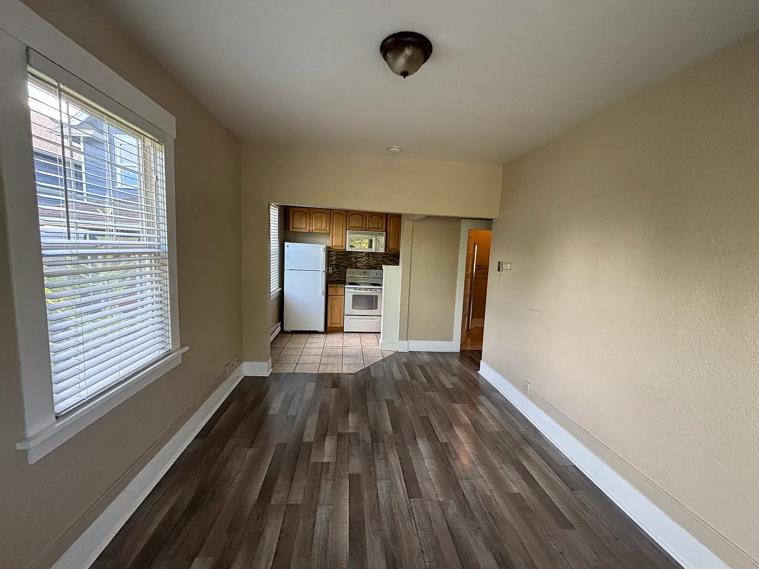 1 bed, 500 sqft, $1,695 — Photo 3