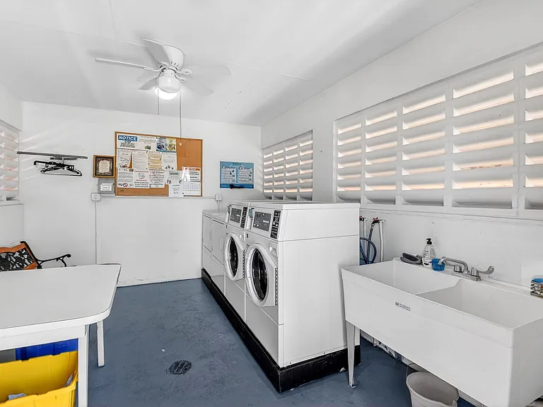 2783 Dudley Dr E #D — Photo 33