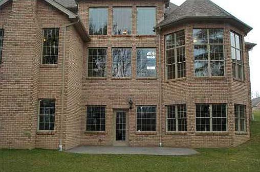 2nd image of 7020 Fair Oaks