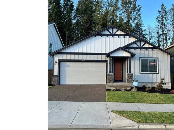 1625 N Young St, Lafayette, OR 97127