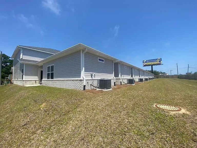 1005 Skylark Rd — Photo 27