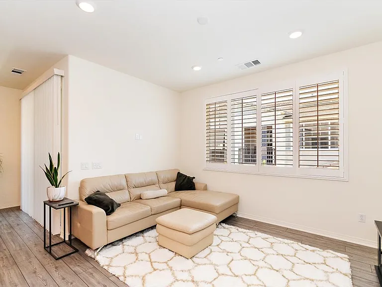 16540 Wyndham Ln #3 — Photo 17