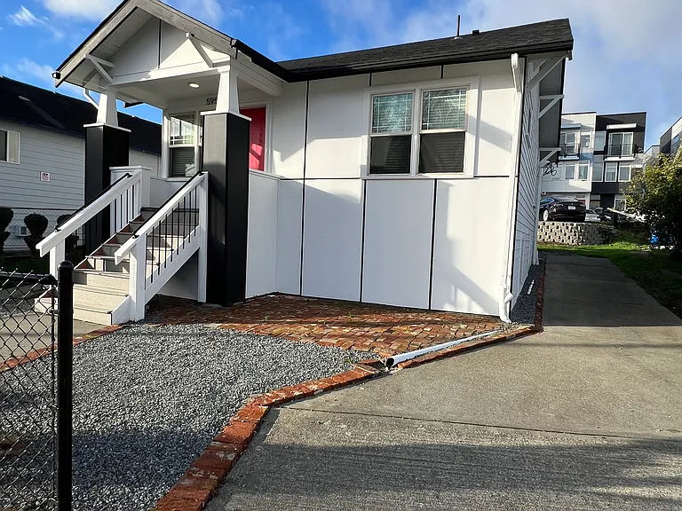 5955 Martin Luther King Jr Way S — Photo 1