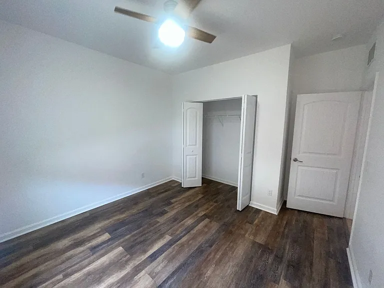 480 NW Windflower Ter — Photo 17
