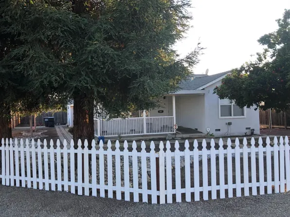 101 W Howard Ave, Visalia, CA 93277