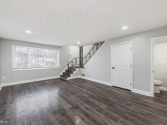 3rd image of 5611 Force Rd