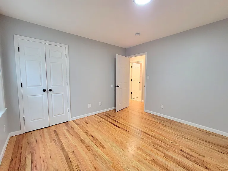 11-13 Wallis Ave #1 — Photo 12