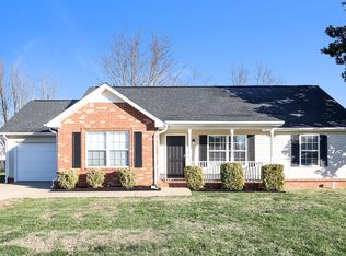 1714 Locerbie Dr, Murfreesboro, TN 37128