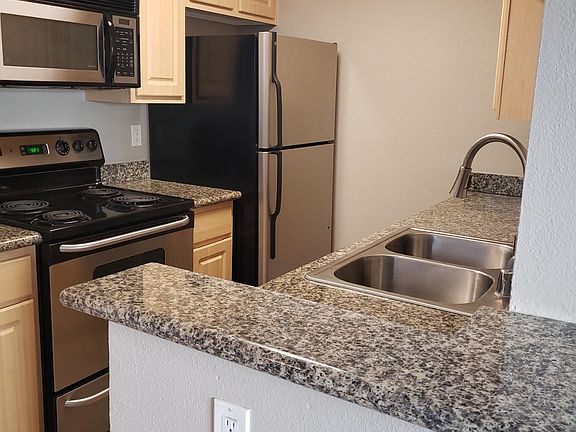 2nd image of 3928 Arizona St APT 1