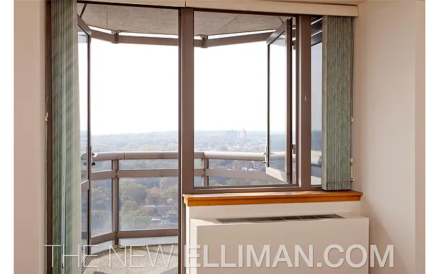 Sold by Douglas Elliman | media 20