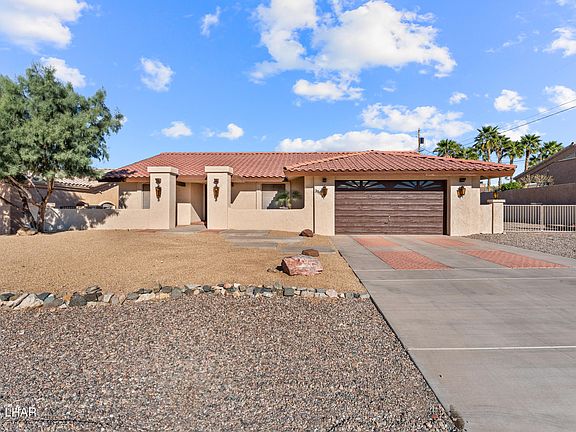 3rd image of 2981 Coconino Dr