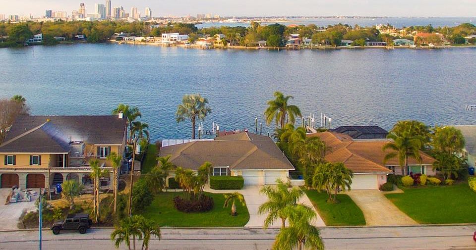 1st image of 3200 Coquina Key Dr SE