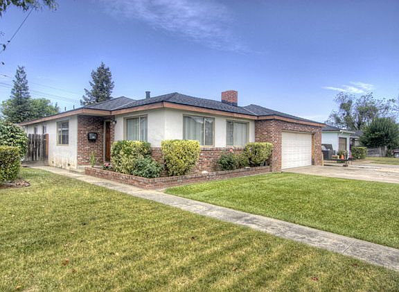 3rd image of 621 El Cerrito Way