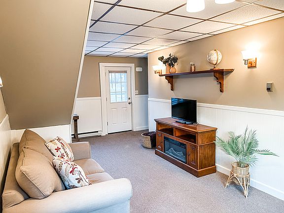 Living room-1st floor