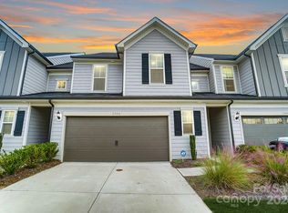 23104 Clarabelle Dr, Charlotte, NC 28273