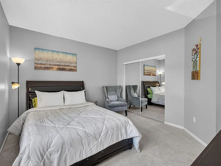 500 Uno Lago Dr #201 — Photo 31