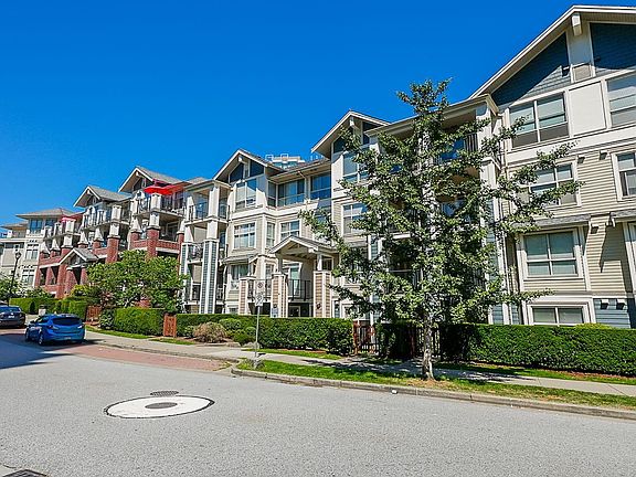 3rd image of 275 Ross Dr #201