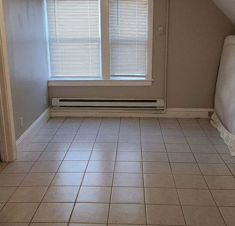 1st image of 273 Winter St #8