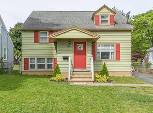 318 Almay Rd, Rochester, NY 14616