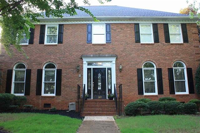 1st image of 307 Barrington Park Dr